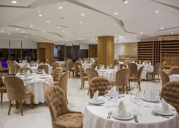 Santa Quaranta Otel Saranda